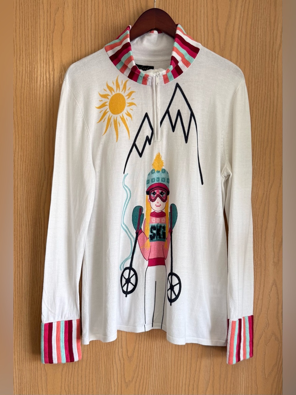 ICELANDIC Design | Women’s XL | White Pink 1/4 Zip Sweater | Skiing Graphic